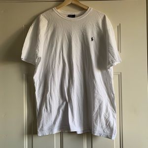 Men’s White Polo T, Simple White T. Size M